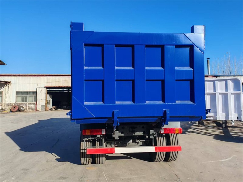 Engineering Dump Truck suppliers