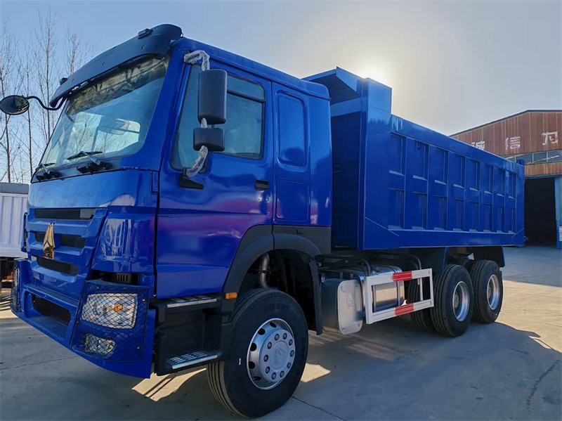 Inĝenieristiko Dumpkamiono